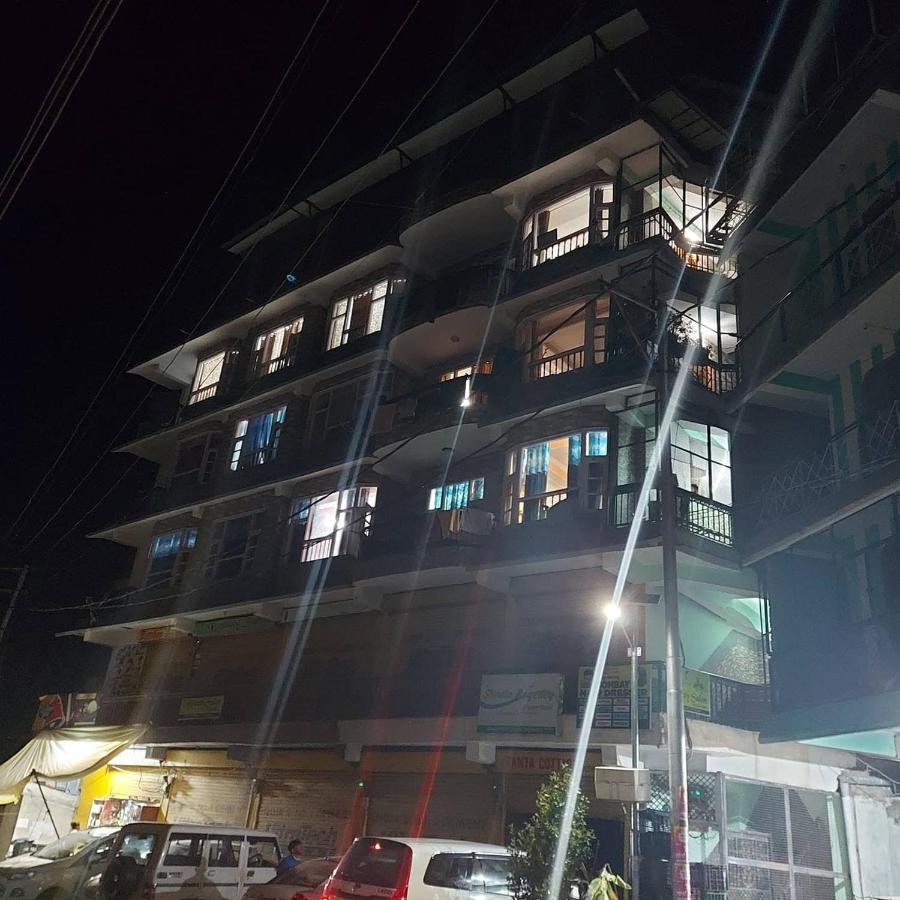 Shimla Regency Hotell Eksteriør bilde