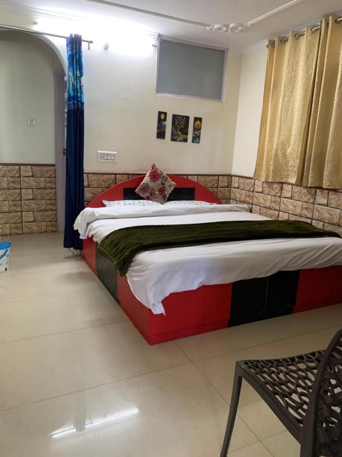 Shimla Regency Hotell Eksteriør bilde